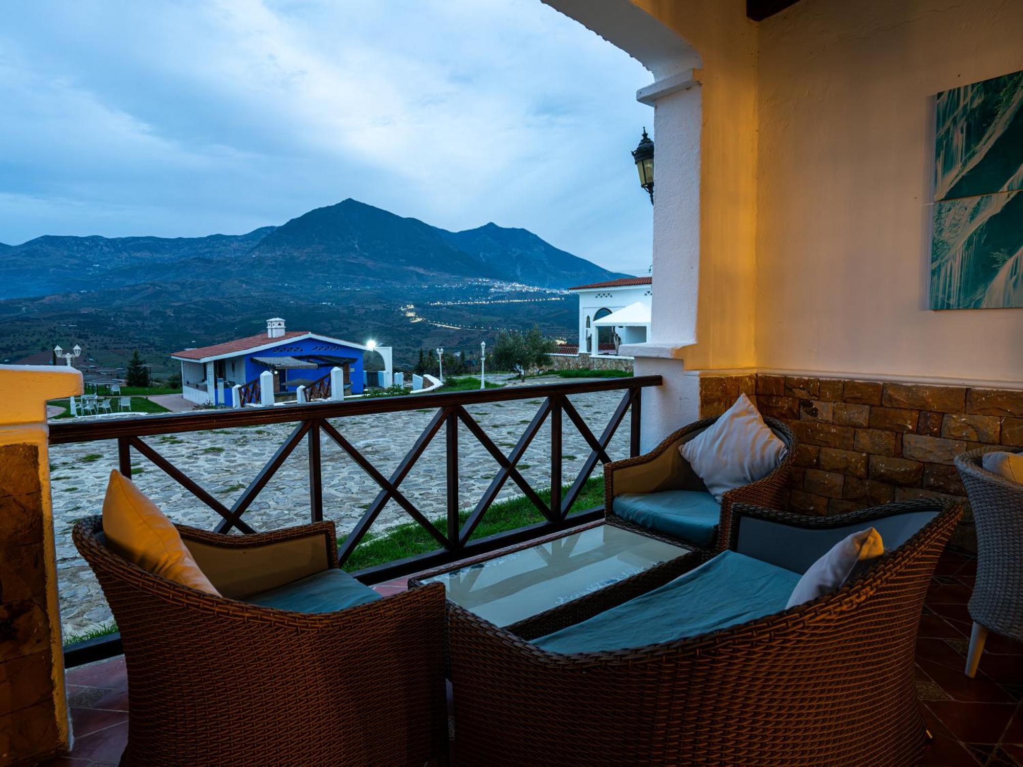 Resort Hotel El Cortijo & Spa Шефшауэн Экстерьер фото